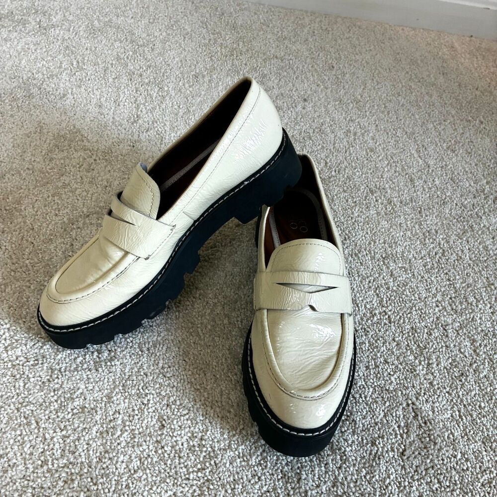 Franco Sarto Women 7 Crinkle Putty Patent Leather Balin Lug Sole Penny Loafer